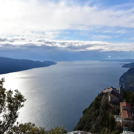 Cristina - Garda *