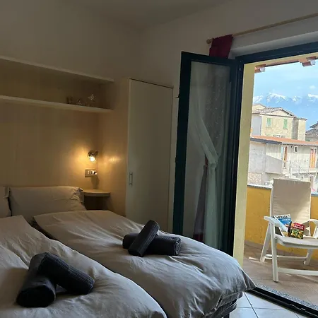 Cristina - Garda Appartement